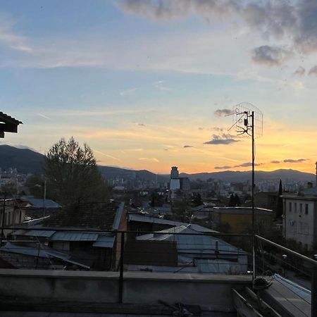 Garden House Tbilisi Hotel ภายนอก รูปภาพ