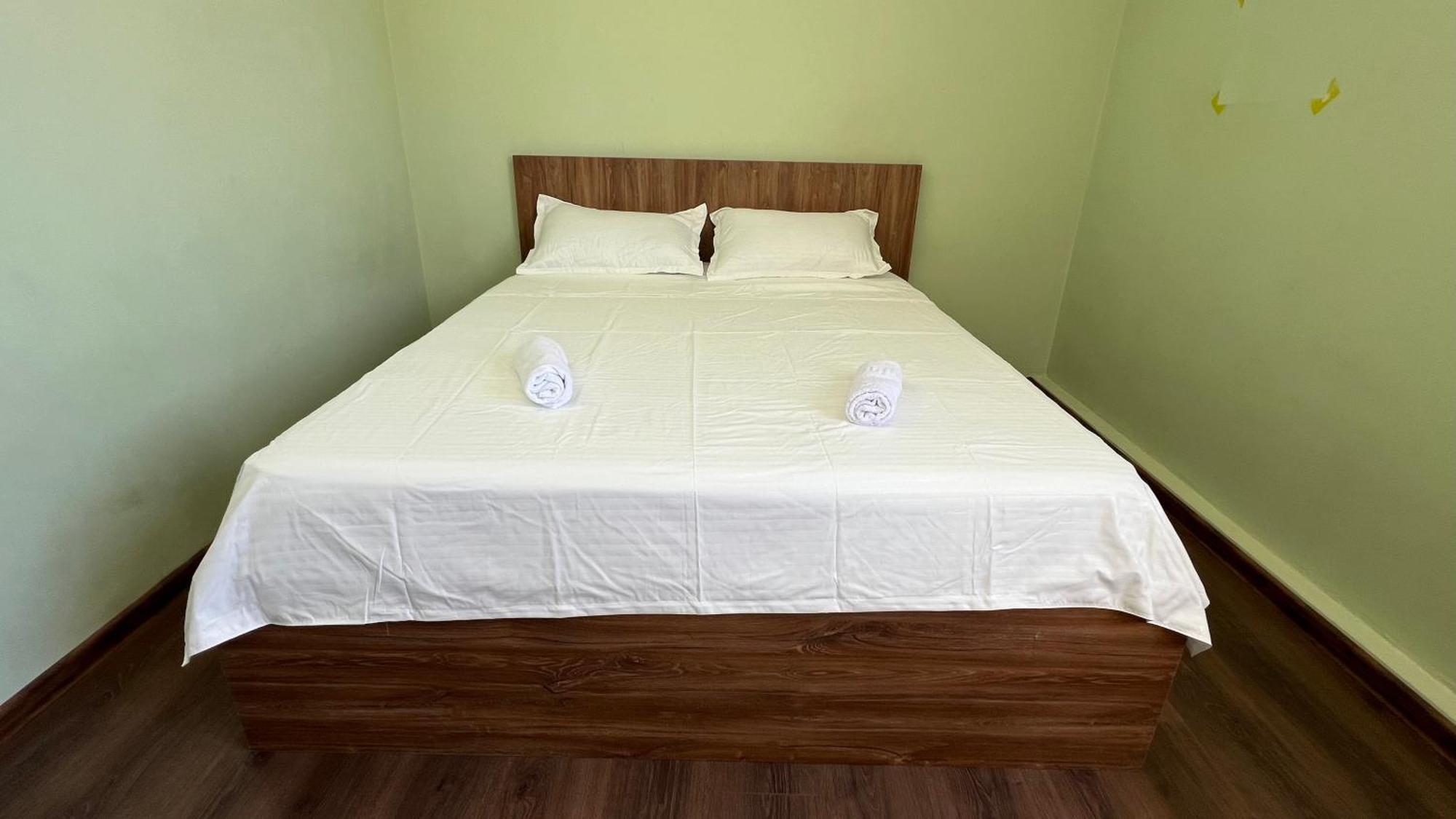 Garden House Tbilisi Hotel ภายนอก รูปภาพ