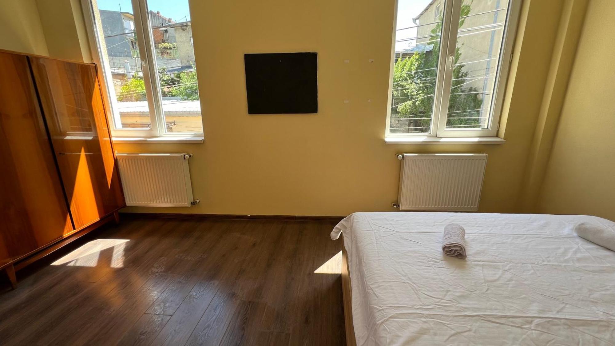 Garden House Tbilisi Hotel ภายนอก รูปภาพ