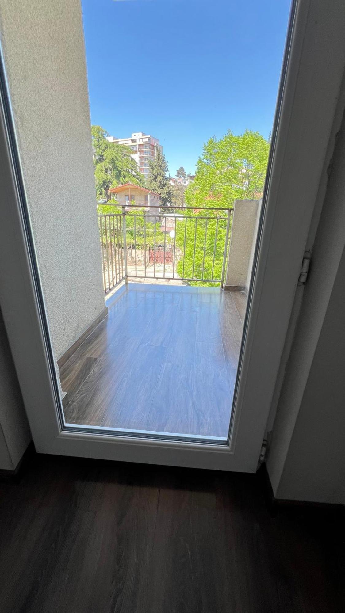 Garden House Tbilisi Hotel ภายนอก รูปภาพ
